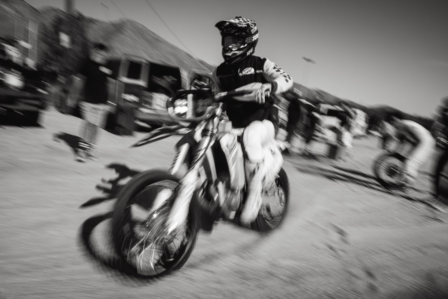 Race scene from the In Dust We Trust race page, image 5.